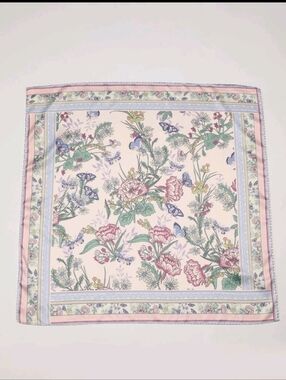 Floral Butterfly Print Beautiful Scarf/ Purse Scarf NEW